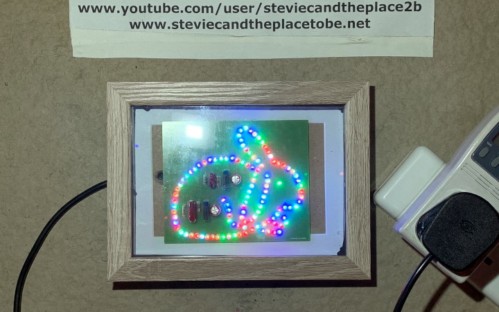 240V Jojoba Bunny LED PCB - Based on RGB LEDs and a cute little bunno
